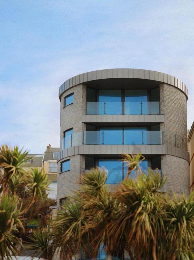 2 The View Apartments Ilfracombe - Seafront, Parking, Lift, Ev Exterior photo