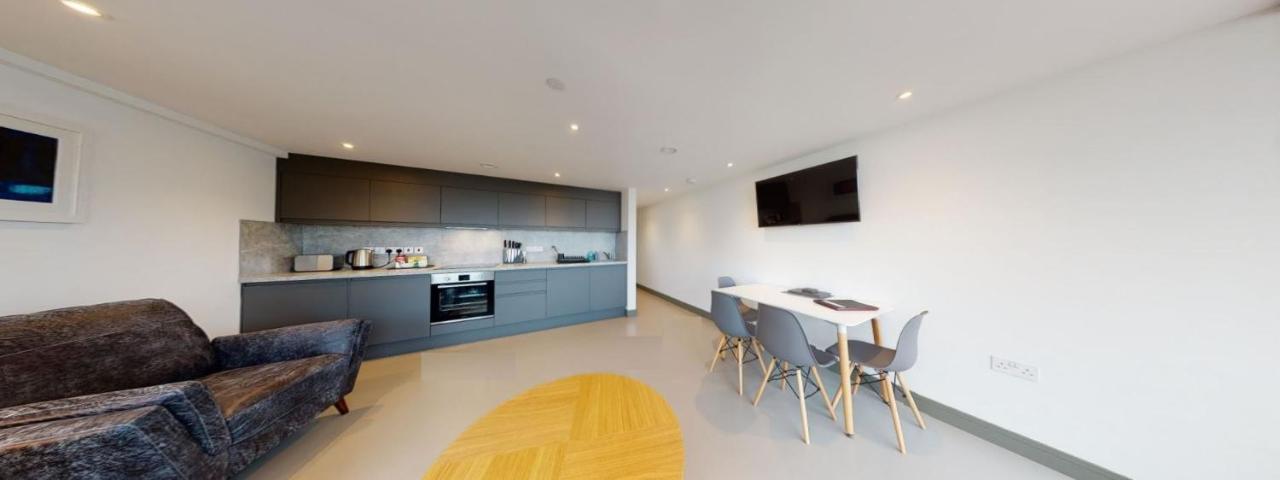 2 The View Apartments Ilfracombe - Seafront, Parking, Lift, Ev Exterior photo